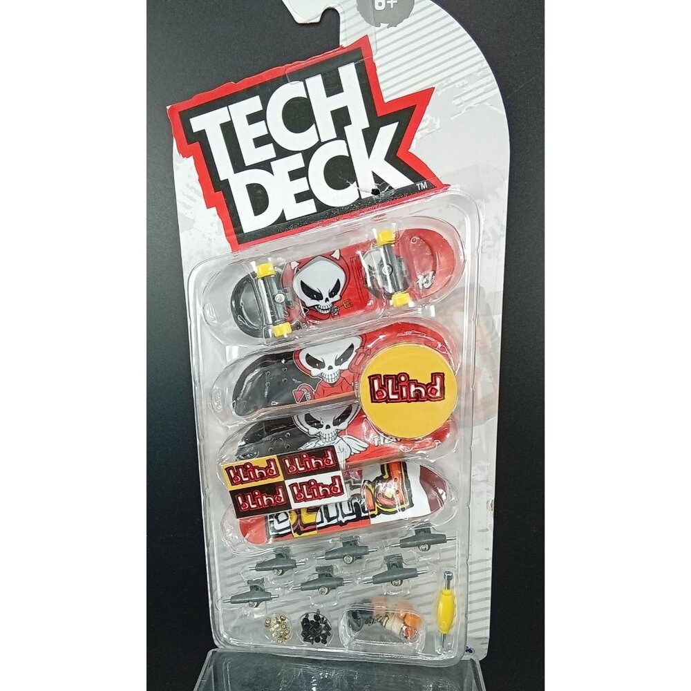 Tech Deck Blind Fingerboard Set With Customizable Boards Tools